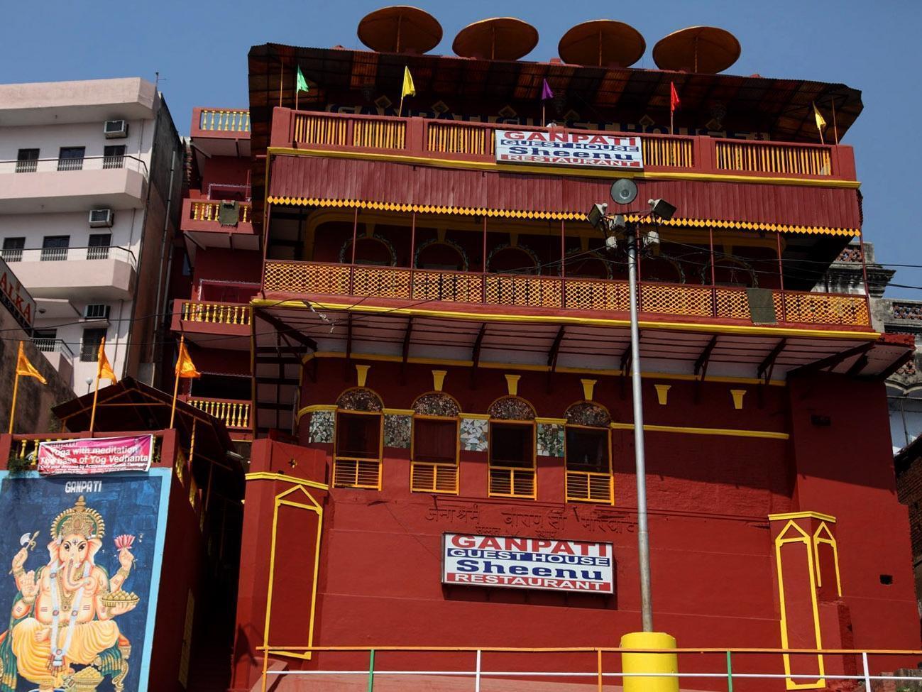 Ganpati Guest House Варанаси Екстериор снимка