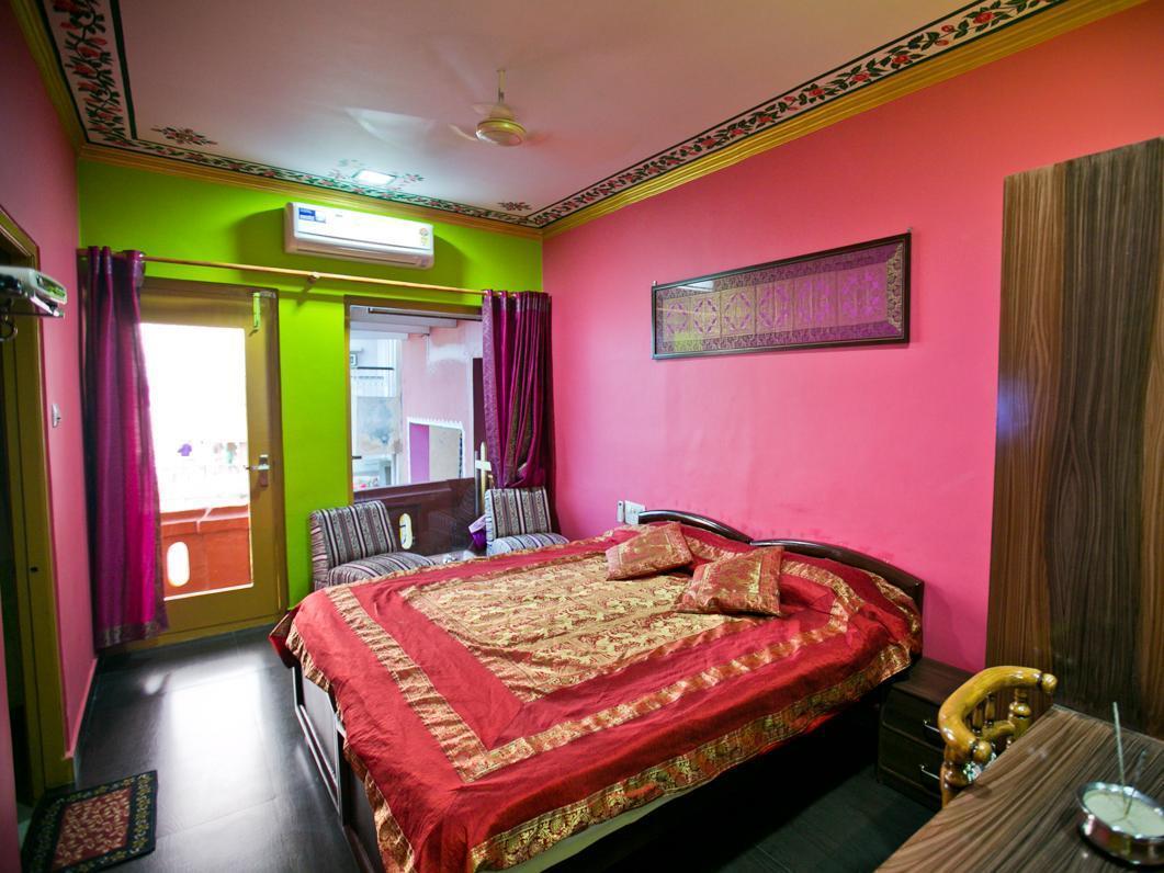 Ganpati Guest House Варанаси Екстериор снимка